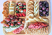 add a charcuterie board to your gondola cruise