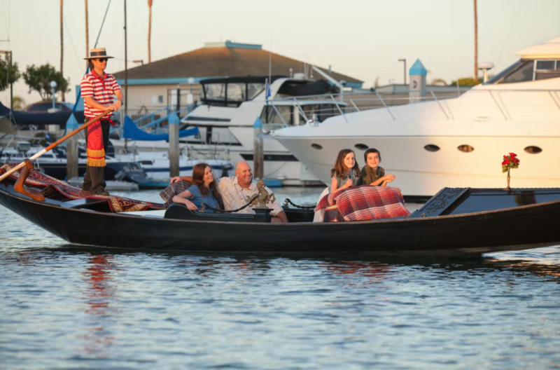 a small boat in a body of water