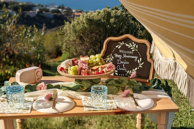 a picnic table
