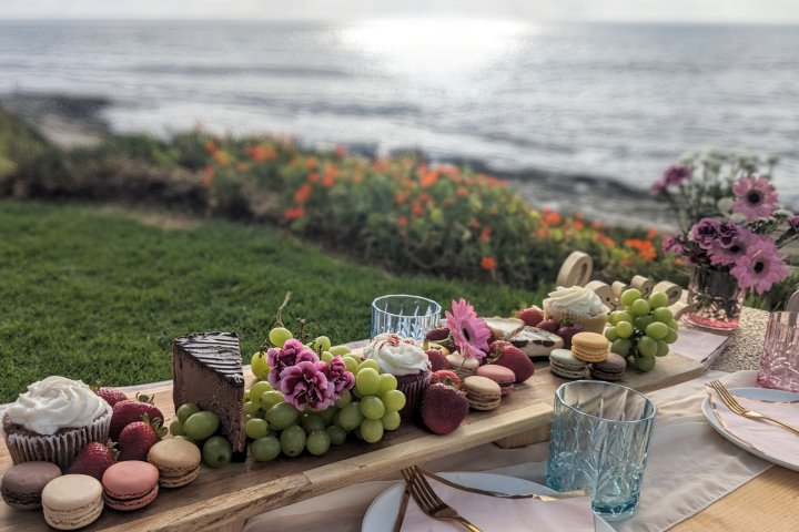 Cupcakes, Macarons, Seasonal Fruit